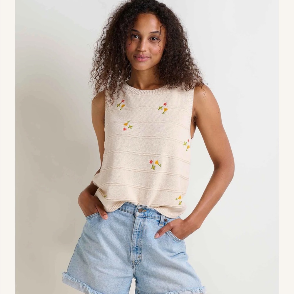 Toad&Co Bianca Crew Tank Embroidered